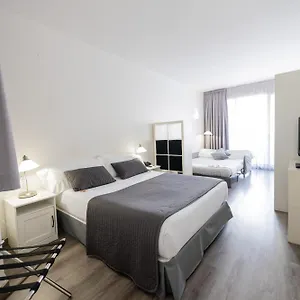 Apartahotel Atenea Calabria ***